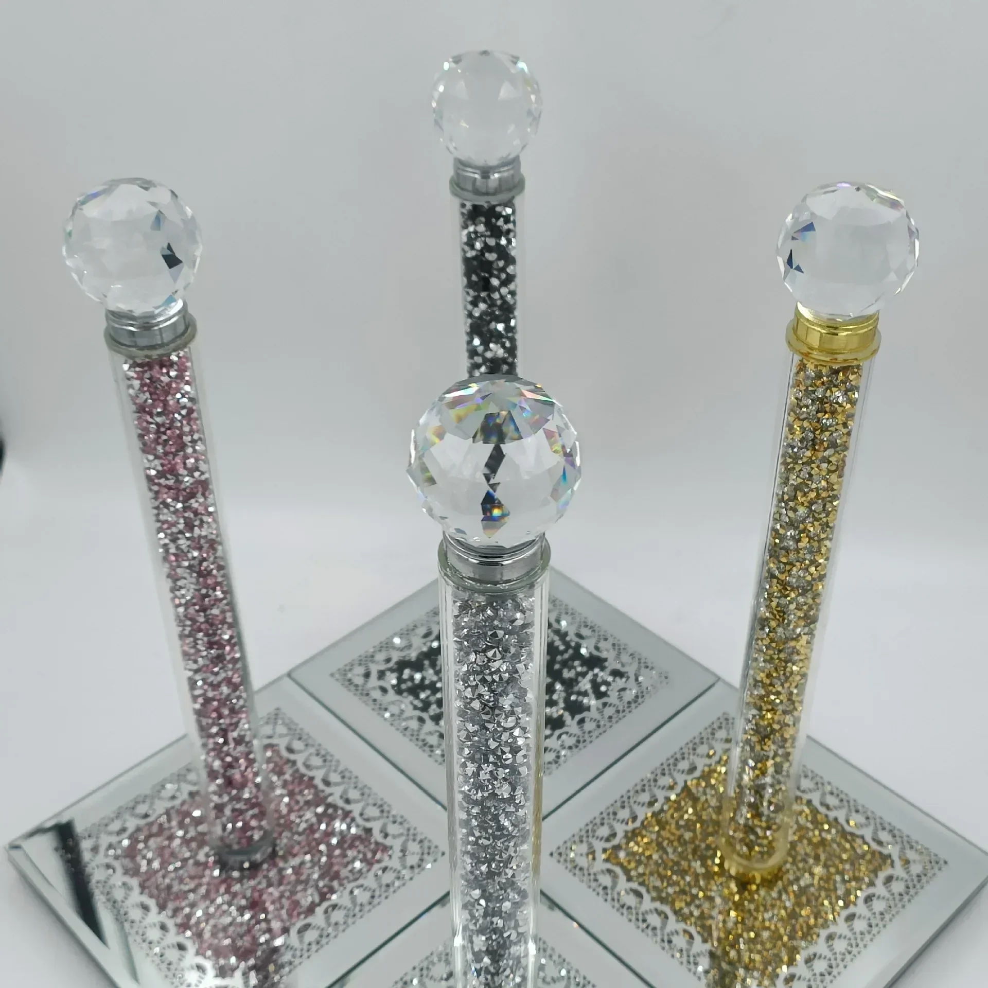 Crystal Standing Paper Towel R - Paper Weight Crystal recensie en prijs